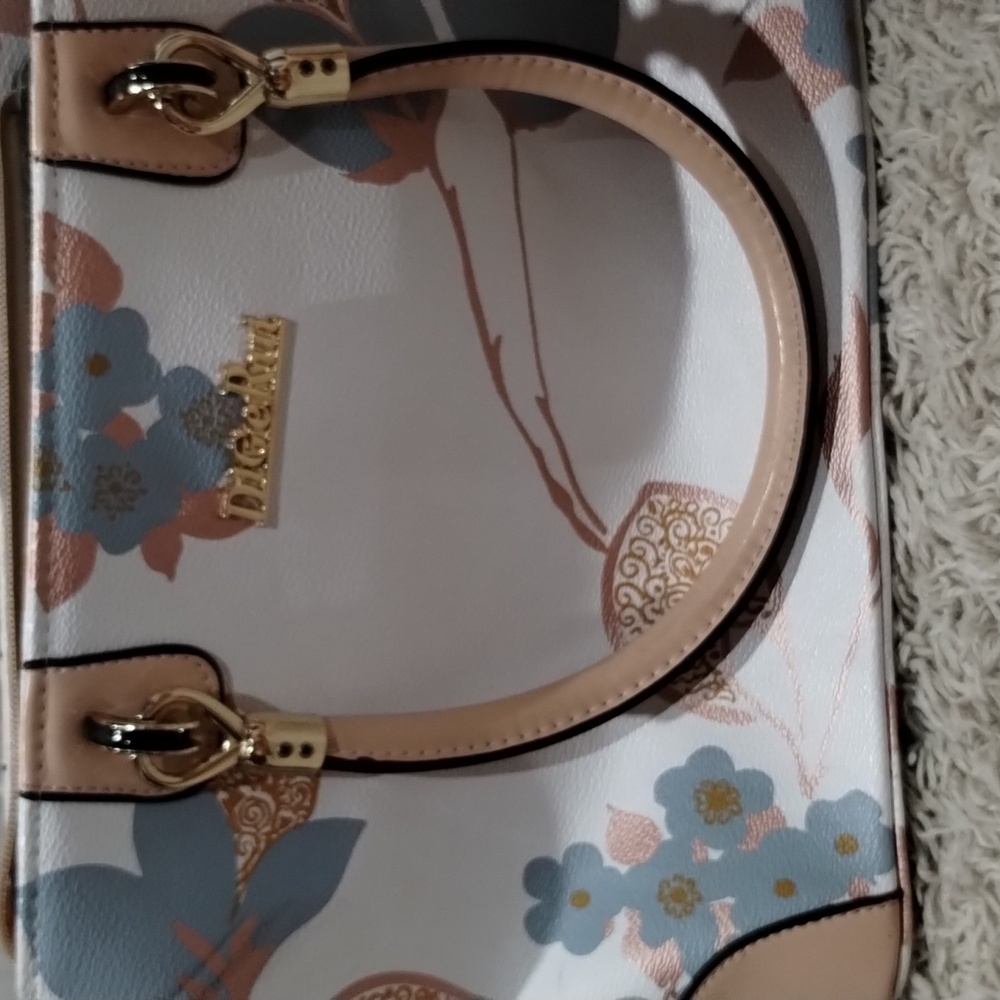 Purse - Picture 3 of 6